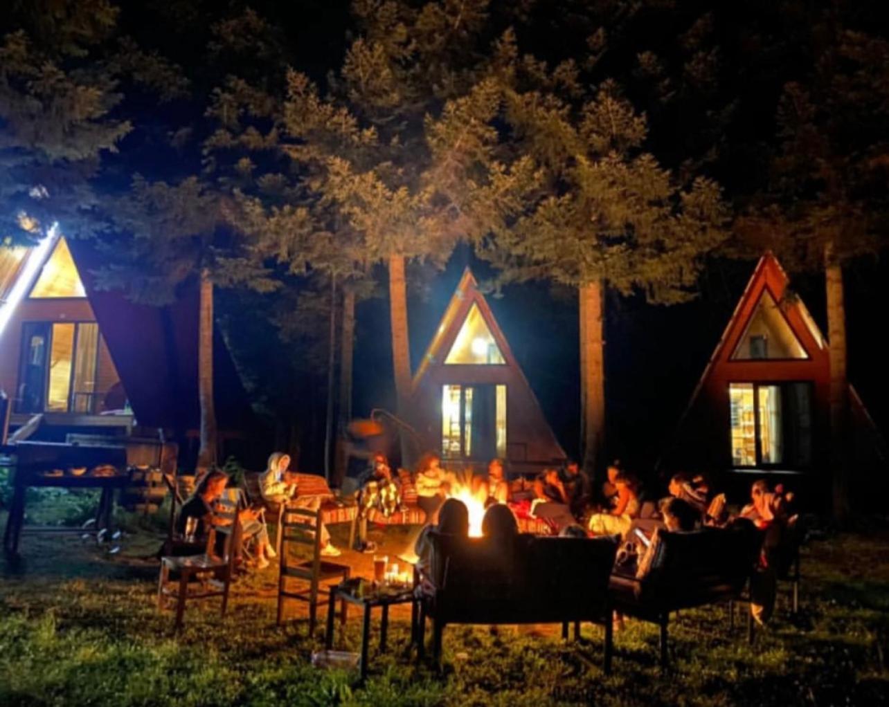 Bude Mestia Cottages Ngoại thất bức ảnh